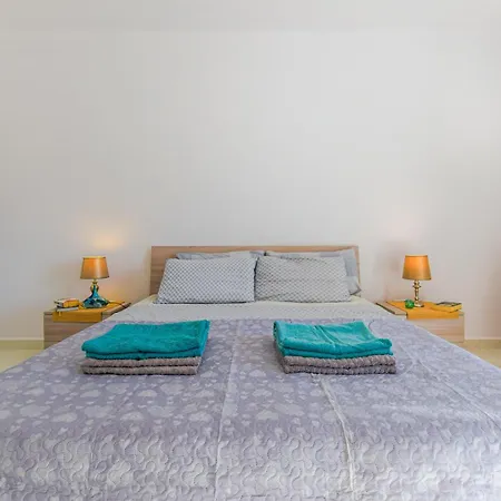 Spacious Brand New Apartment 3 Bdr 2 Bth H St. Paul's Bay Exterior photo