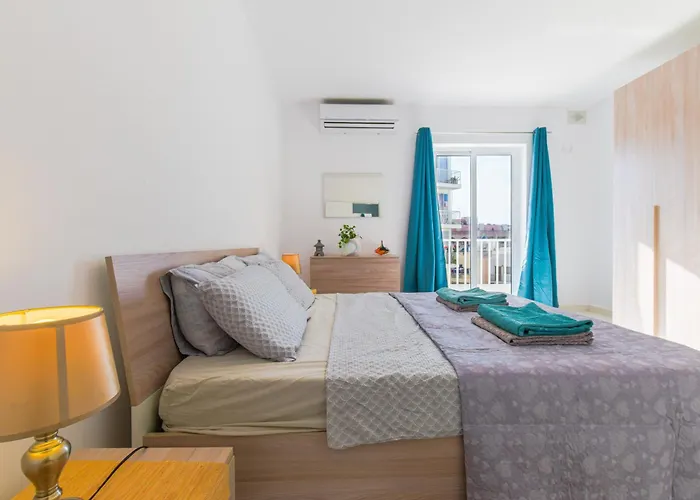 Spacious Brand New Apartment 3 Bdr 2 Bth H