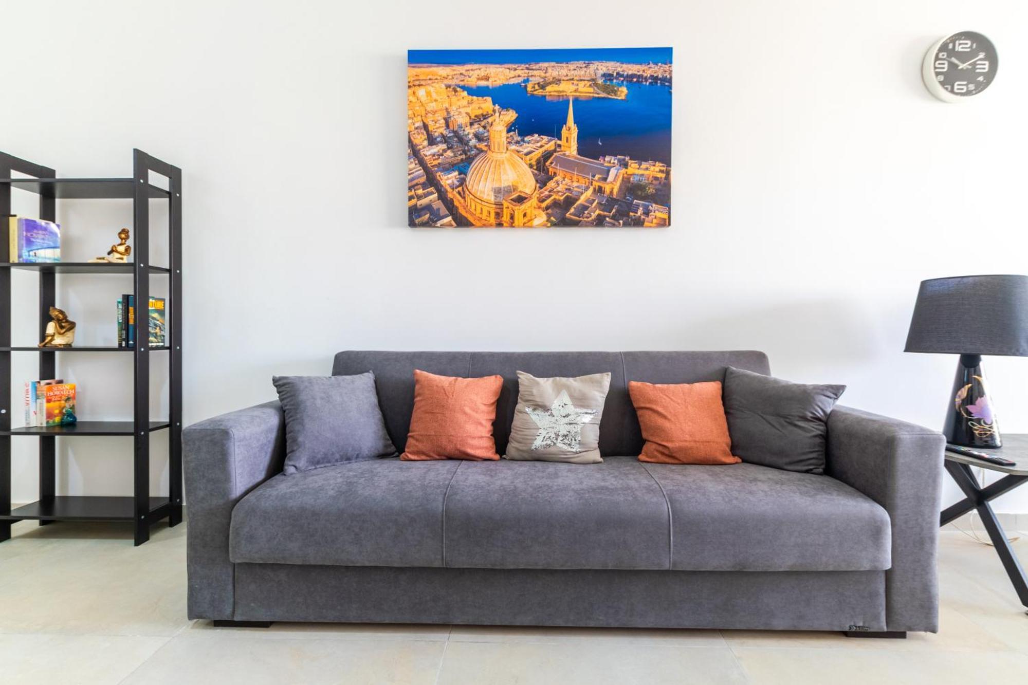 Apartment Spacious Brand New 3 Bdr 2 Bth H