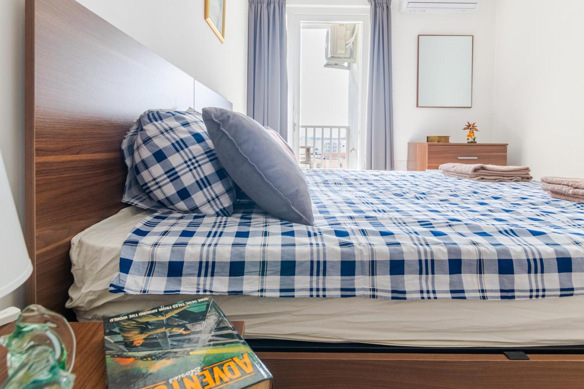 Apartament Spacious Brand New 3 Bdr 2 Bth H St Paul's Bay