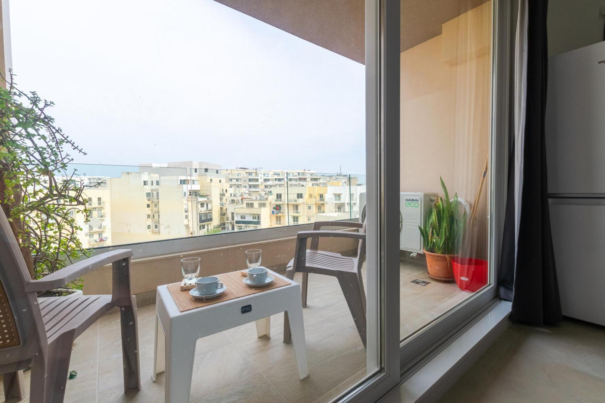 Spacious Brand New 3 Bdr 2 Bth H