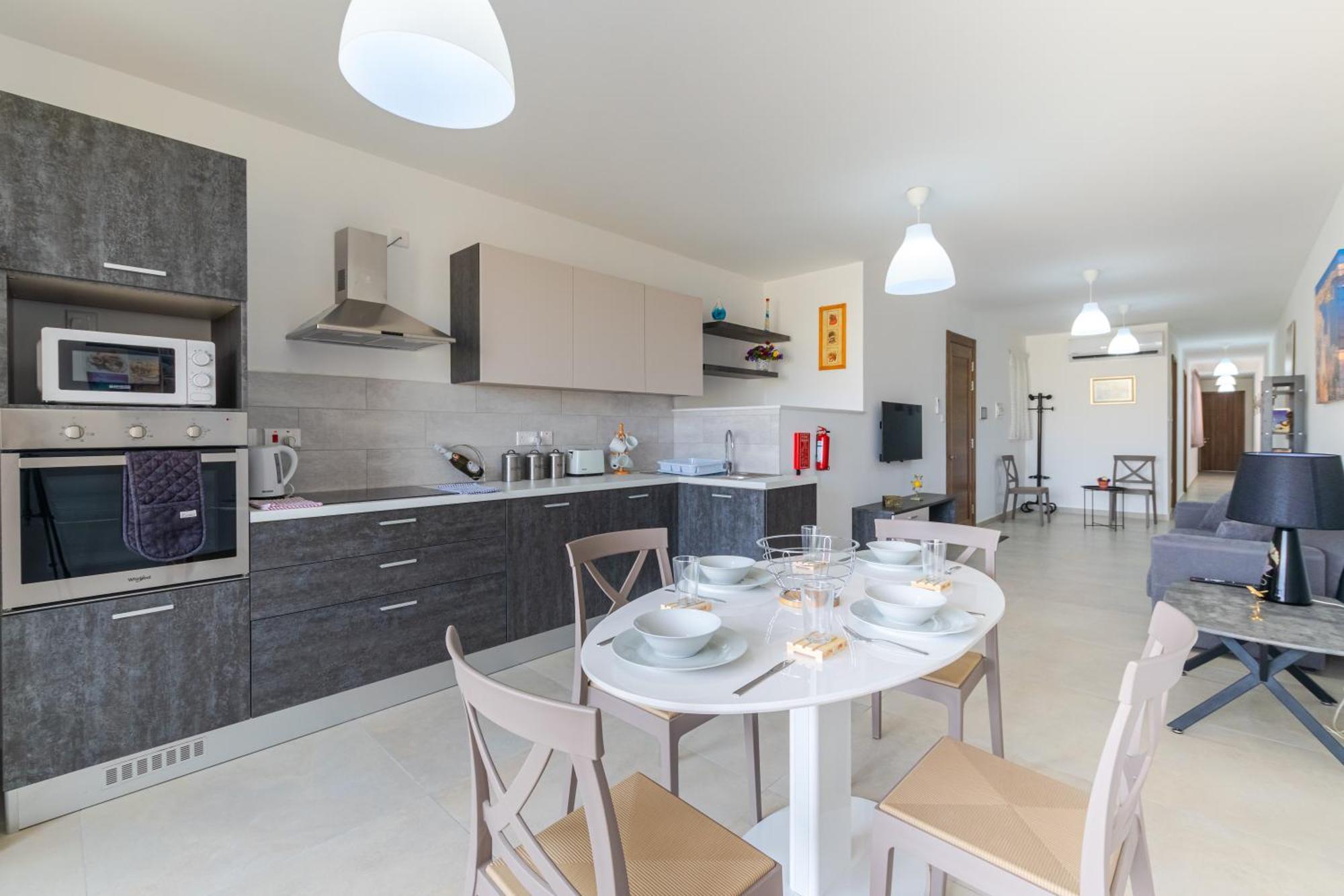 Spacious Brand New 3 Bdr 2 Bth H
