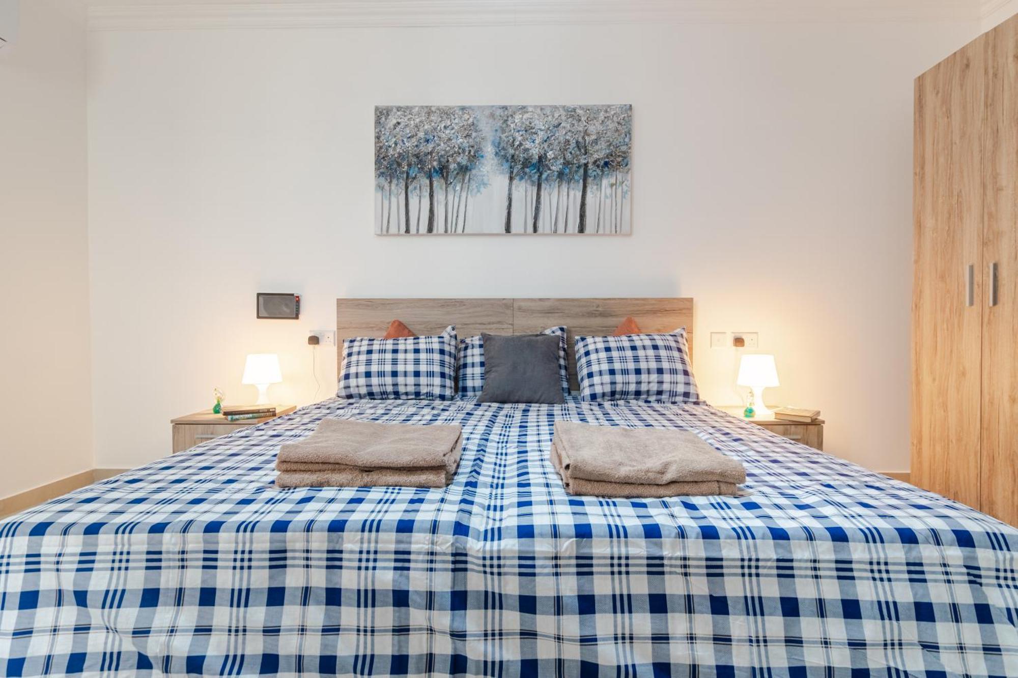 Spacious Brand New 3 Bdr 2 Bth H * St. Paul's Bay
