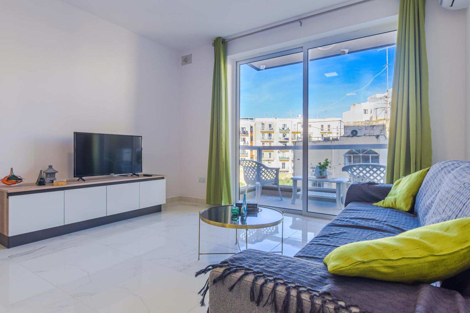 Apartment Spacious Brand New 3 Bdr 2 Bth H St. Paul's Bay