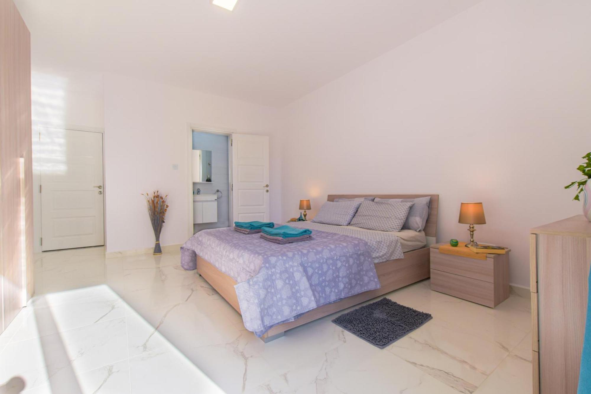 Spacious Brand New 3 Bdr 2 Bth H St. Paul's Bay
